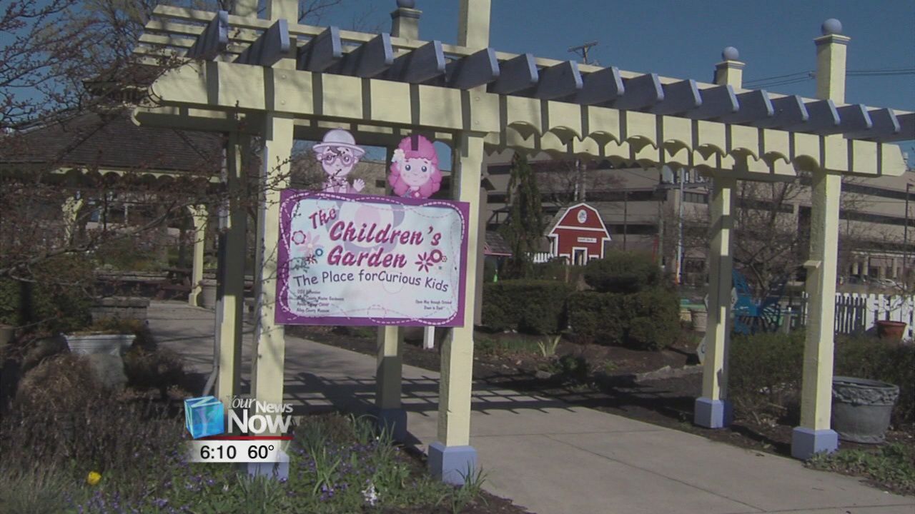 Allen County Master Gardeners sprucing up Children's Garden for the season